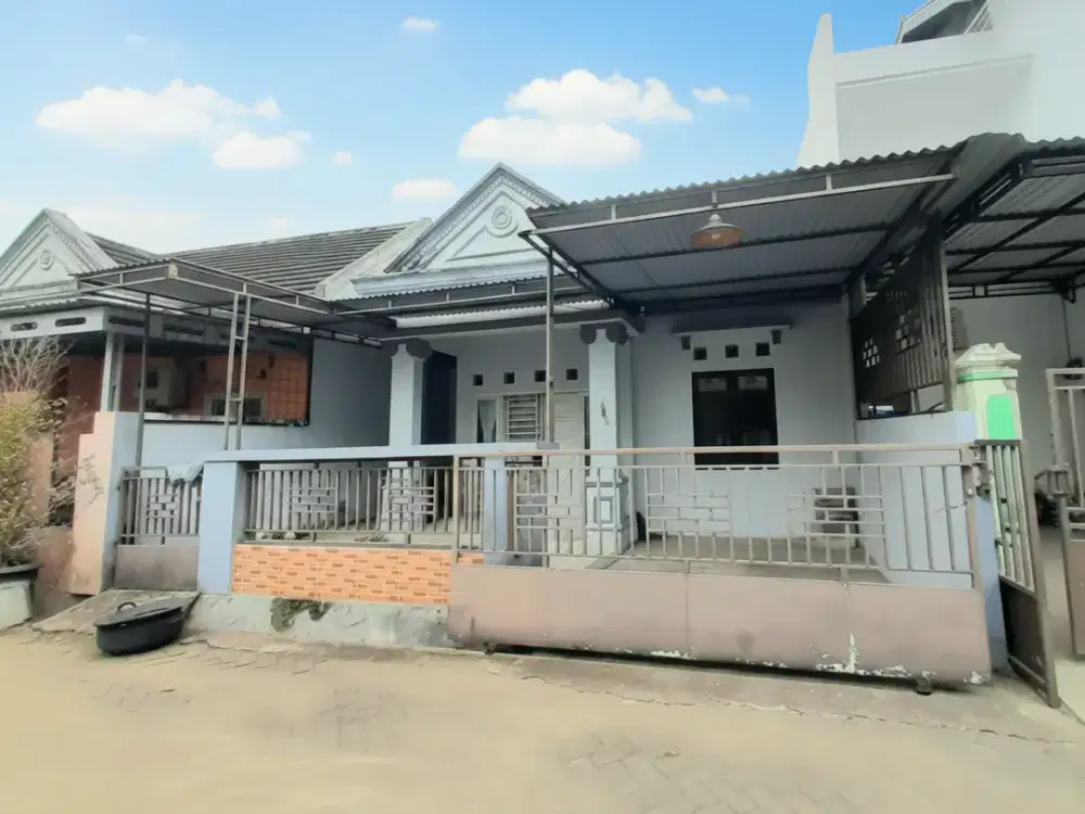 Rumah Dijual 2 Lantai Sapphire Karangwangkal Unsoed