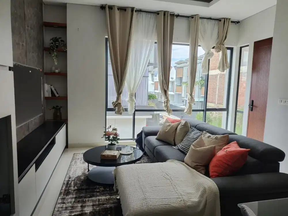 DIJUAL 3 RUMAH BARU KOMPLEK SETRA DUTA BANDUNG
