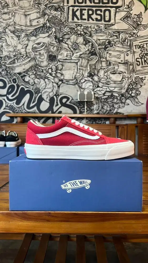 Vans Premium Old Skool 36 Lx Red