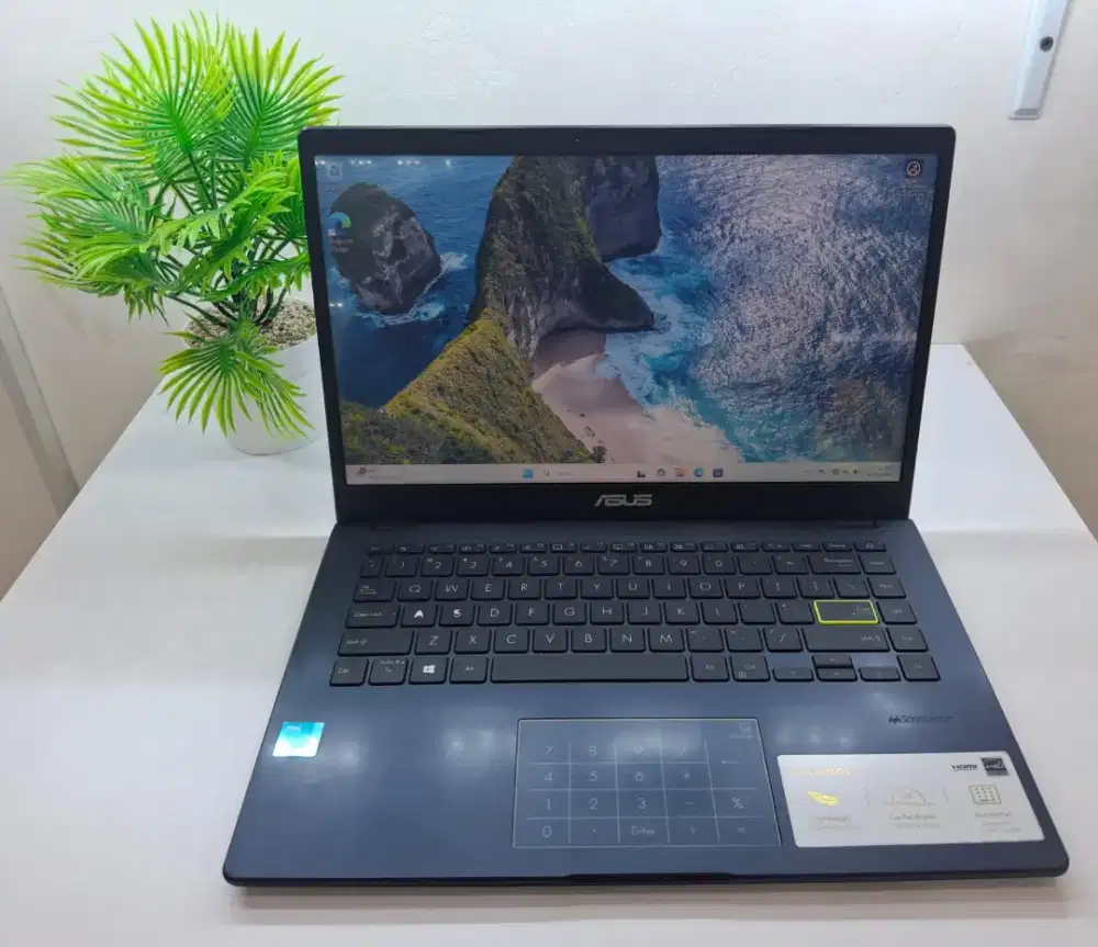 ASUS E410KAO CELERON N4500ASUS E410KAO CELERON N4500