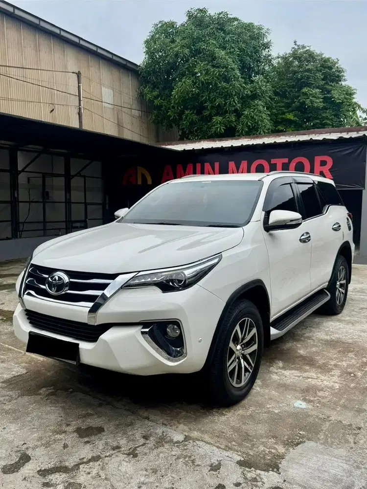 Toyota Fortuner VRZ 2016 4x2 A/T Diesel