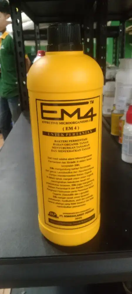 Obat Cair EM4 Untuk Pertanian