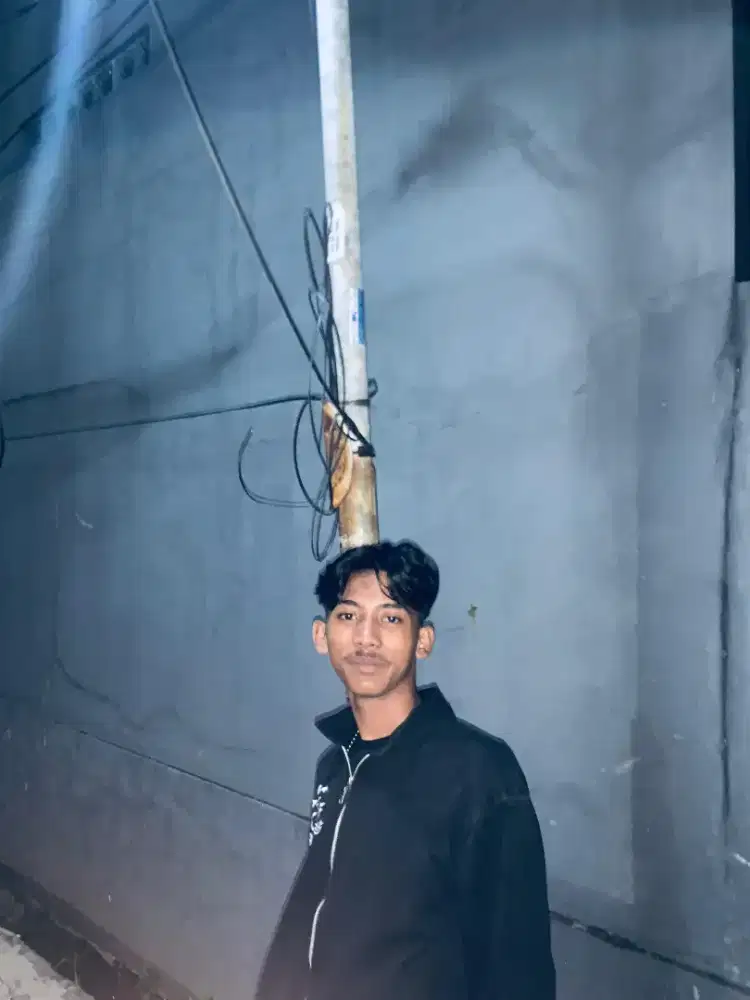 MENCARI PEKERJAAN
