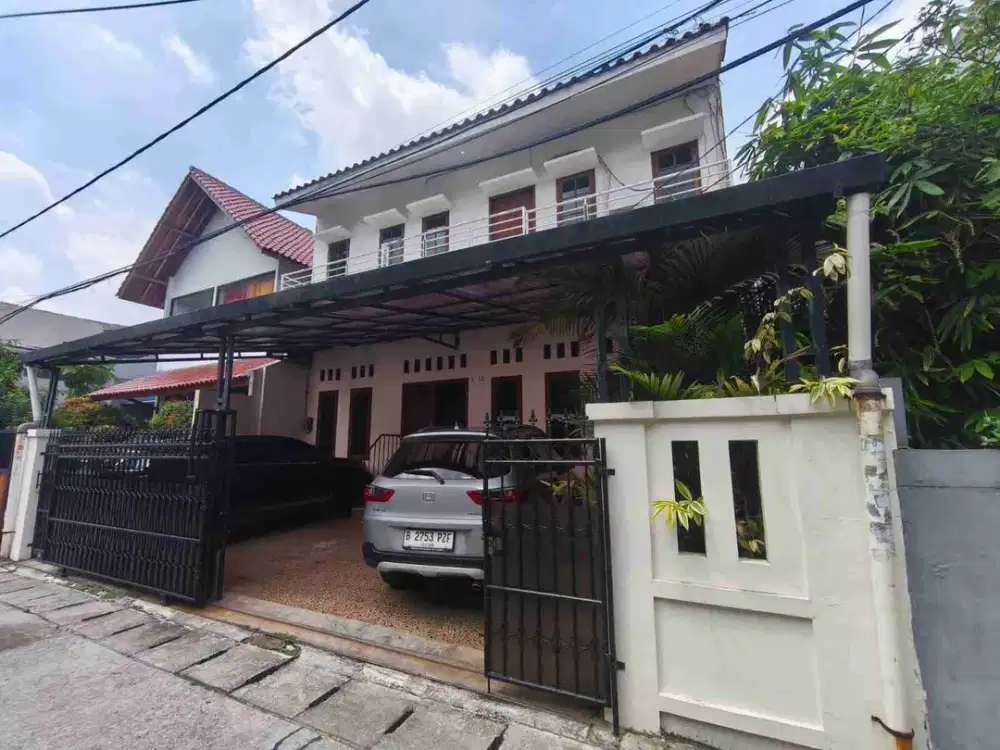 Dijual Rumah 2 Lantai di Kelapa Gading Jakarta. Bebas Banjir dan sangat terawat.