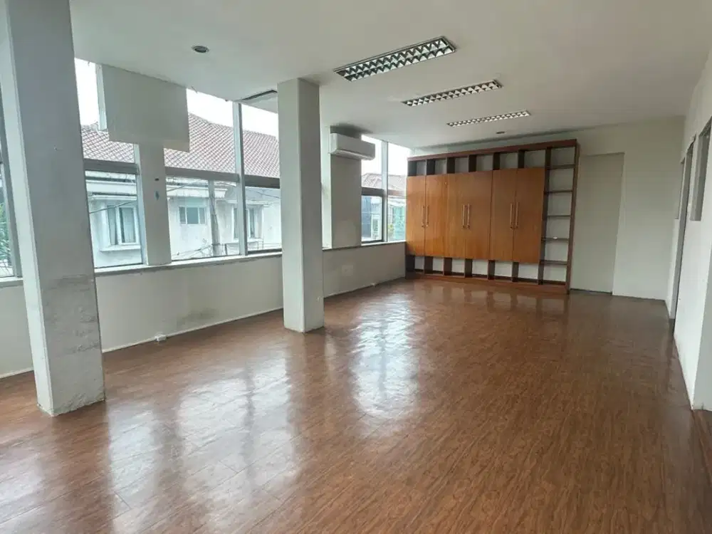 Sewa Ruang Kantor Graha Arsa Semi Furnished