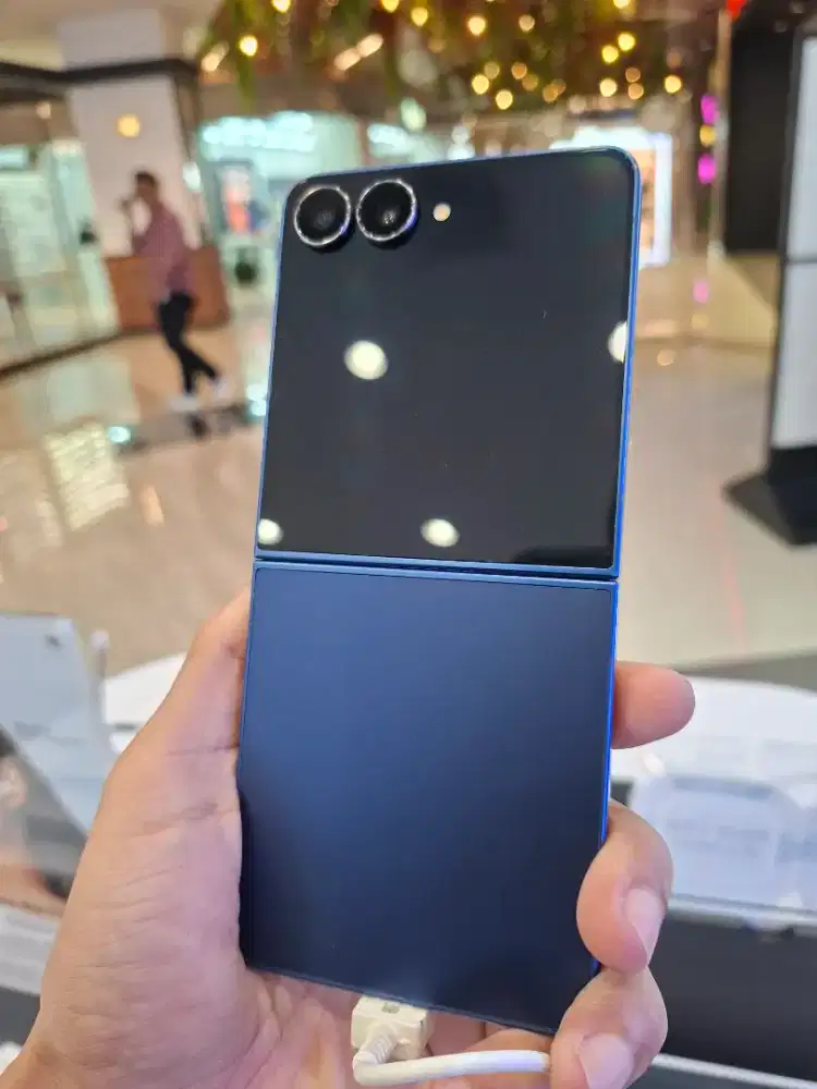 Samsung Z Flip7 5G