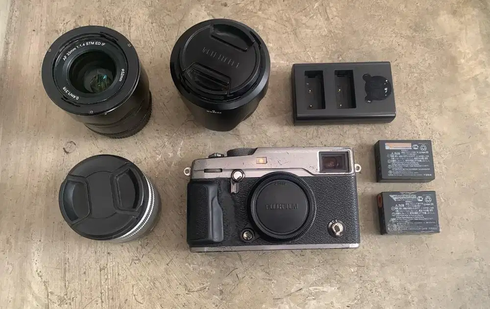 Dijual Fujifilm xpro 2 + Lensa