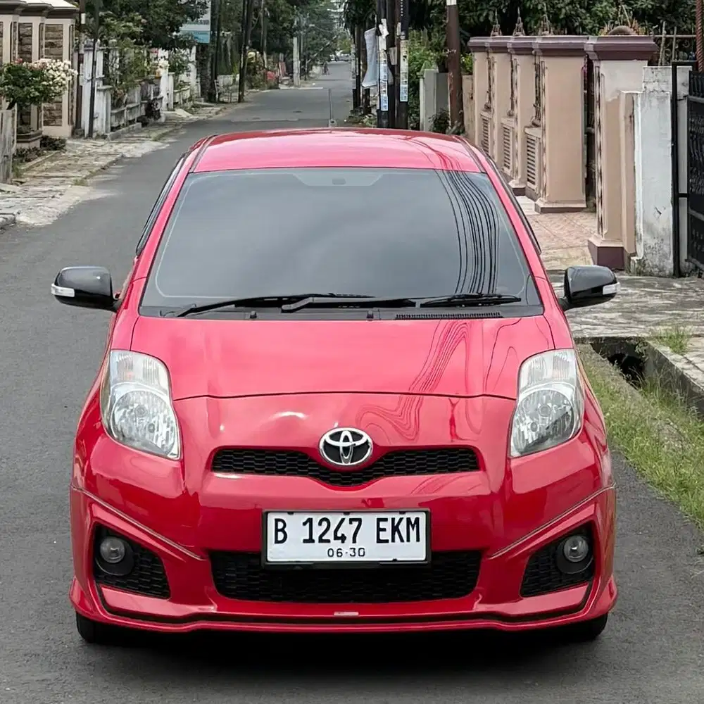 Toyota Yaris S TRD 1.5 Matic 2013
