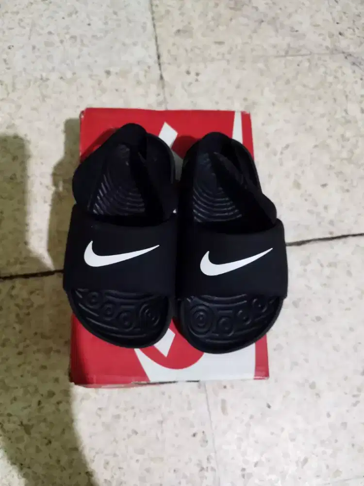 Sandal anak NiKe kawa Ori size 23.5/13cm