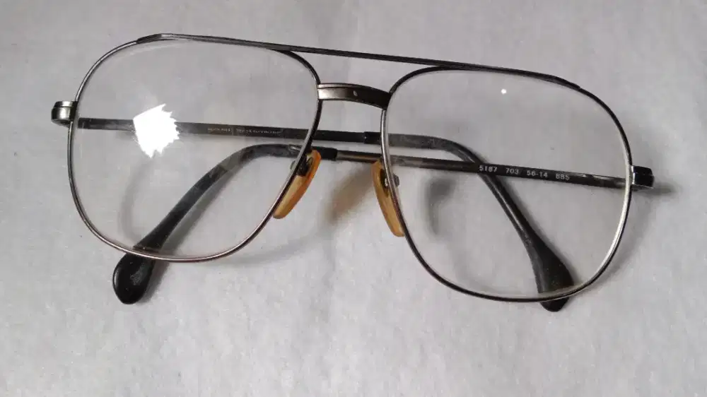 Frame kacamata jadul west germany