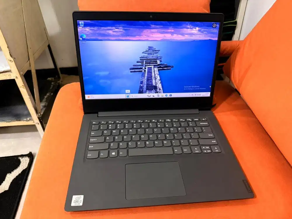 Laptop Desain Lenovo V14 Core i3 gen 10 Ram 12