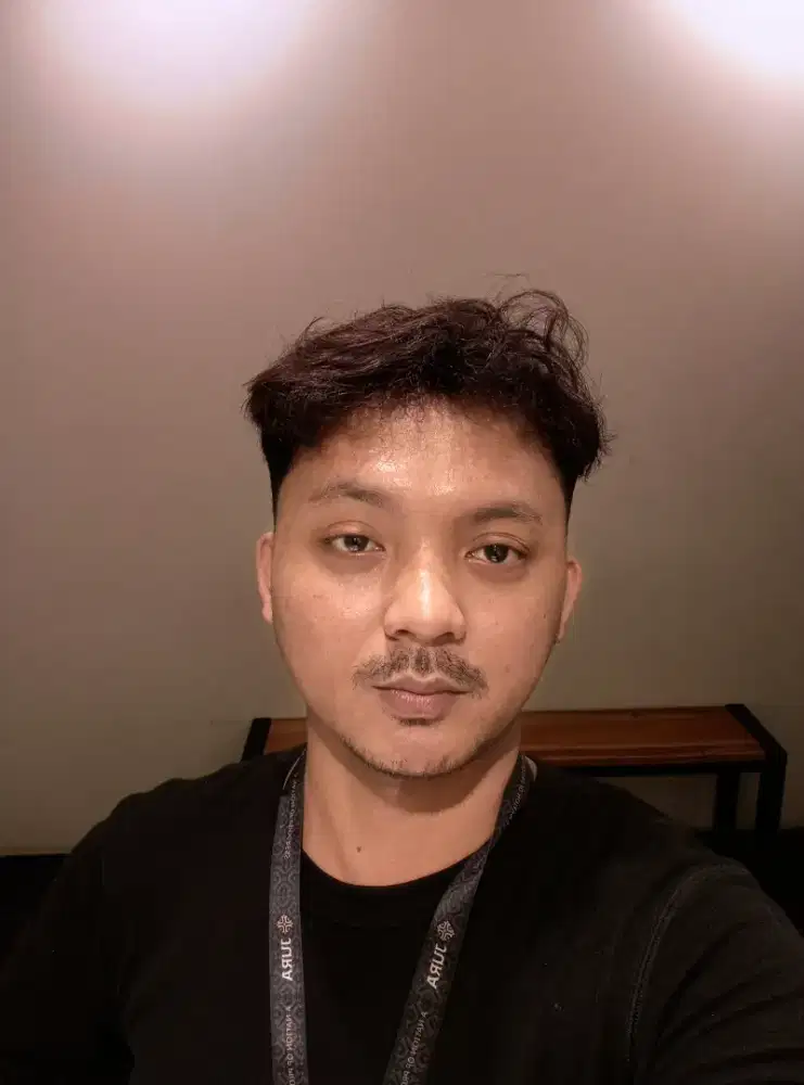 Aku mencari pekerjaan