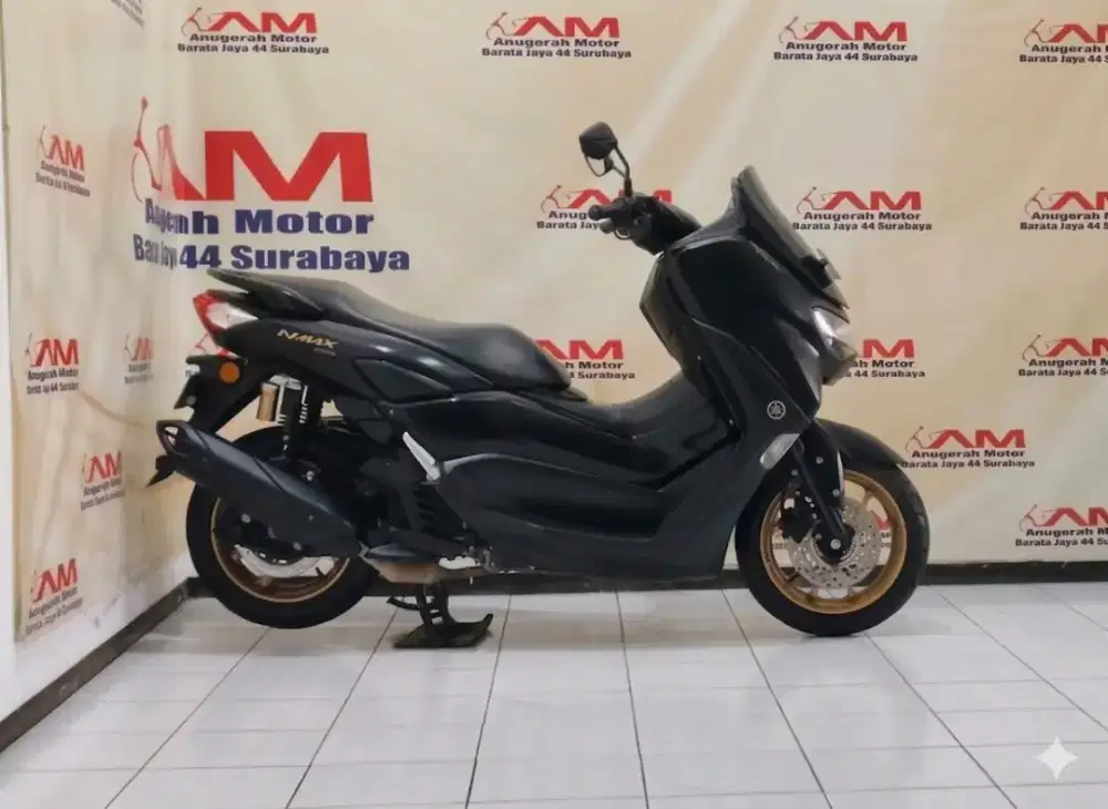 Siap pakai Yamaha NMAX 155 type S Tahun 2021 Hitam doff