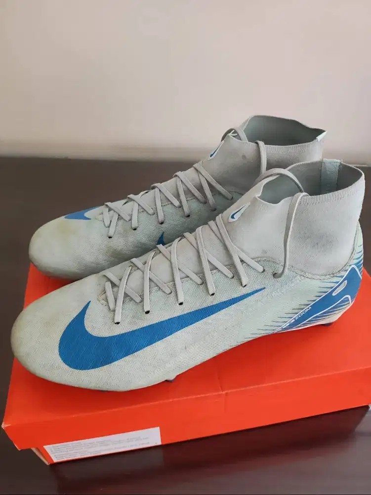 Nike Mercurial Superfly 10 Academy FG/MG Ukuran 44