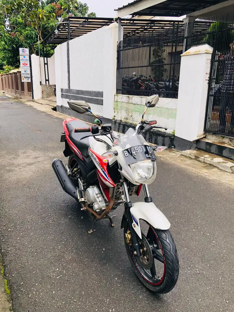 VIXION NEW TERBAIK 2015 PLAT B JAKARTA Pajak Off