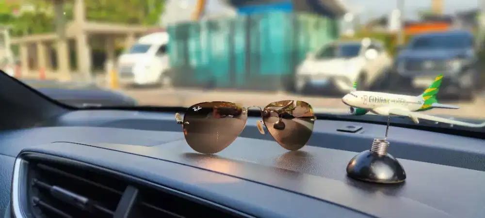 Kacamata  Rayben aviator