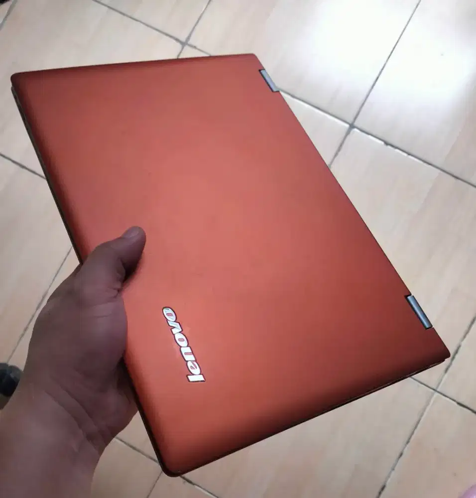 Laptop core i5 ram 8 ssd 256 Lenovo Yoga 3