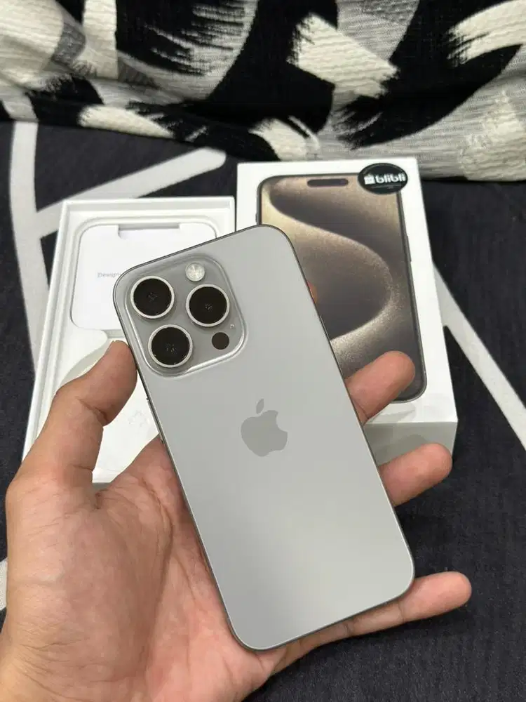 iPhone 15 Pro 256Gb iBox