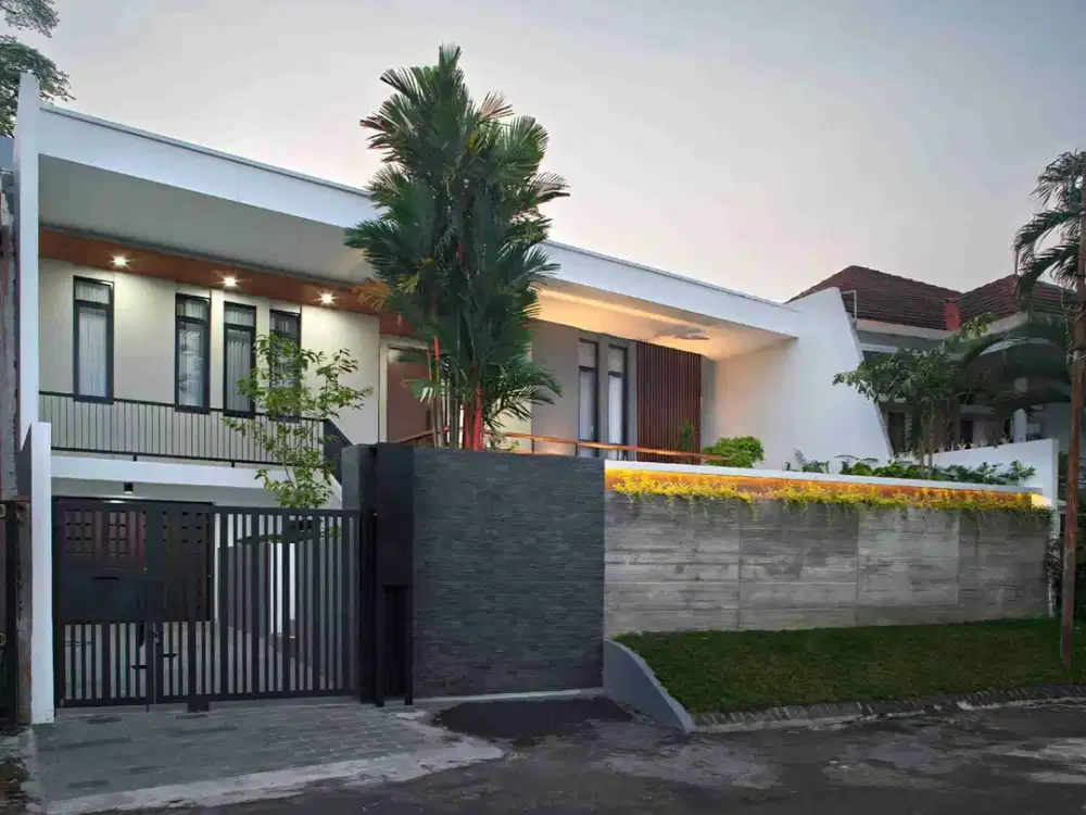 Rumah Mewah Bukit Indah Regency Srondol Banyumanik