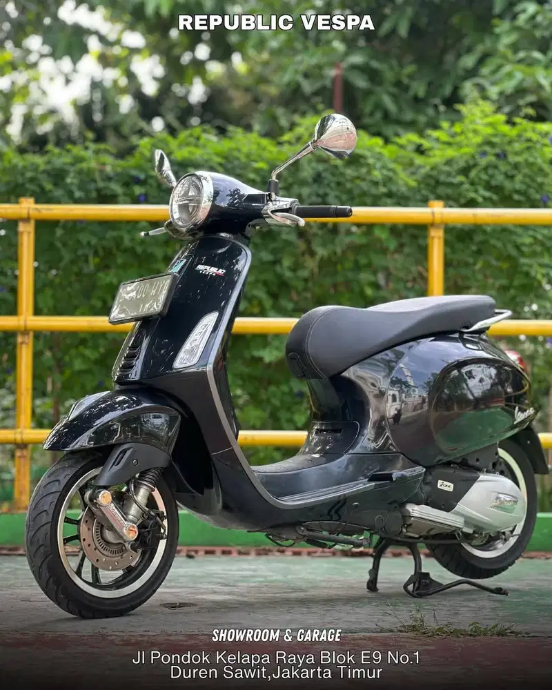 Jual cepat Piaggio Vespa Primavera S ABS IGET LED 2020 warna Hitam.