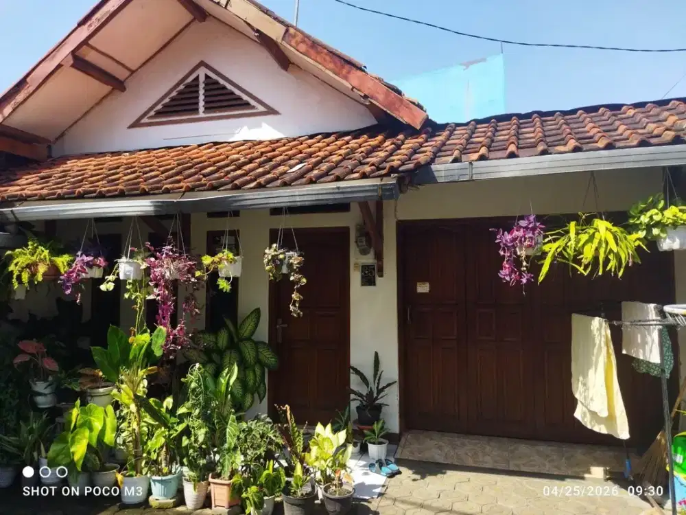 Rumah terawat siap huni strategis di sayap Supratman Bandung