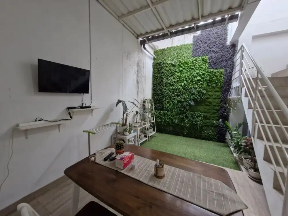 Rumah cantik full funished di Sanggar Kencana Soekarno Hatta Bandung