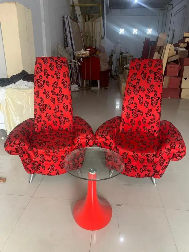 di jual murah sofa 2 , 1 meja