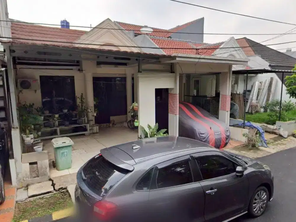 Rumah 1.5 Lantai Semi Furnished sudah SHM Lokasi Strategis di Graha Raya