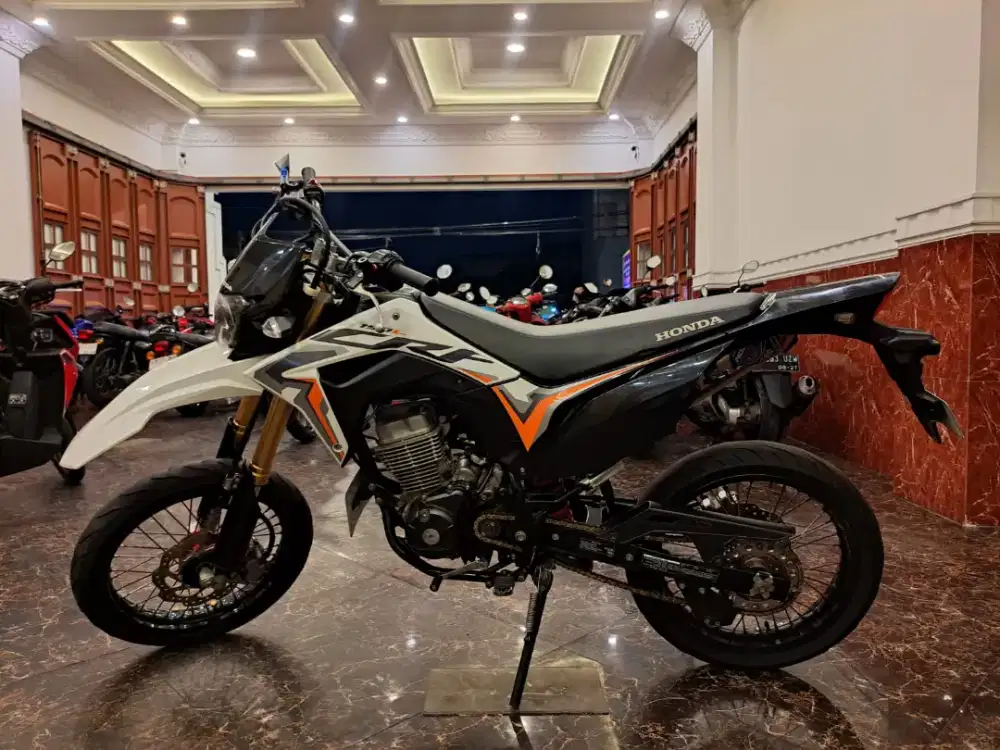 DP 2.5JUTA HONDA CRF 150L 2024 MESIN DIJAMIN ADEM KTP DAERAH BS CICIL
