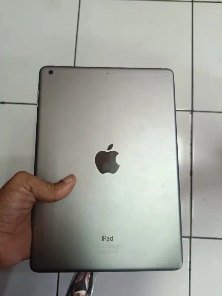 Ipad Air 64gb wifi only