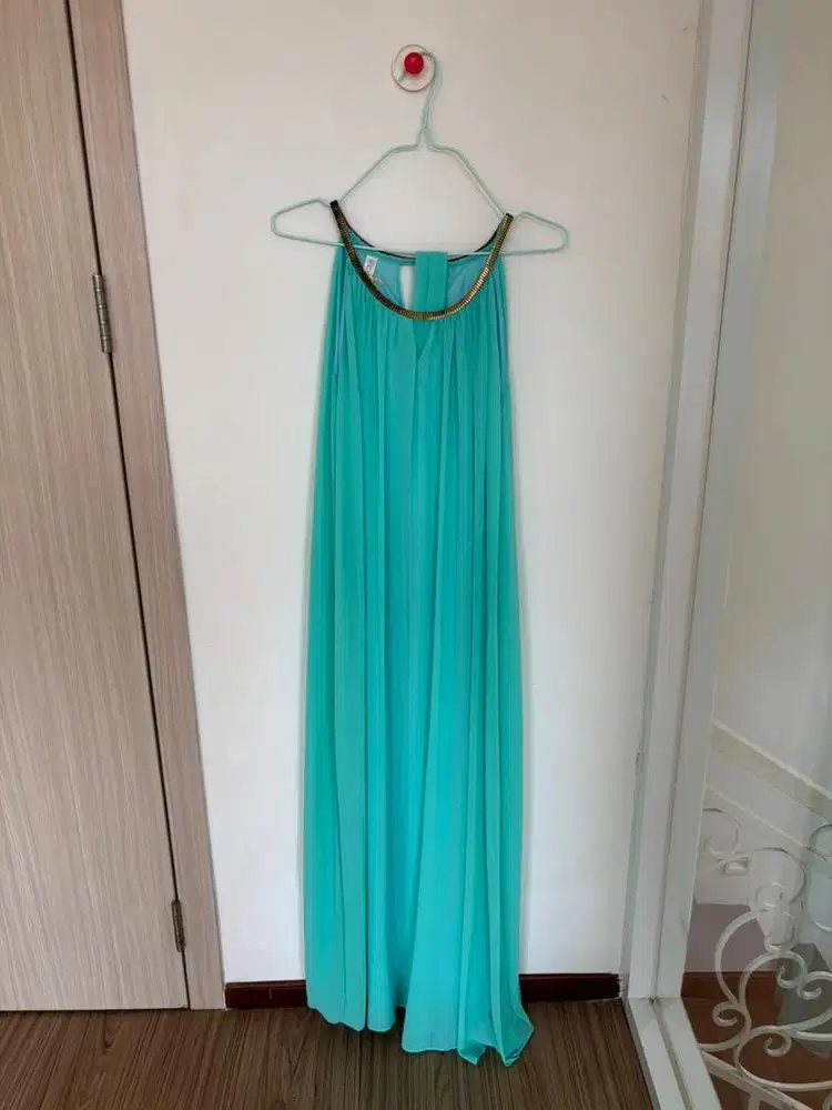 Preloved Pleated halter maxi dress