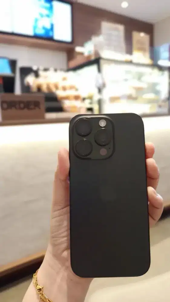IPHONE 16 PRO 12GB RESMI BLIBLI
