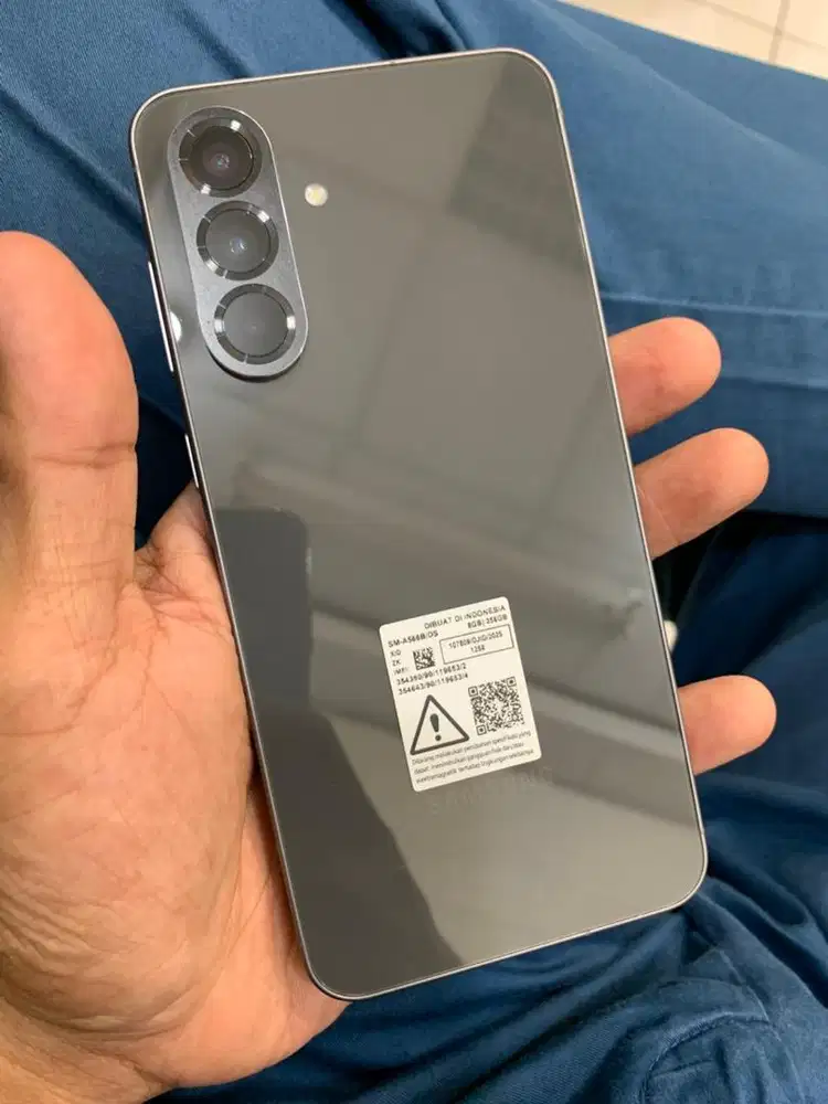 Samsung A56 5G 8/256gb SEIN likenew