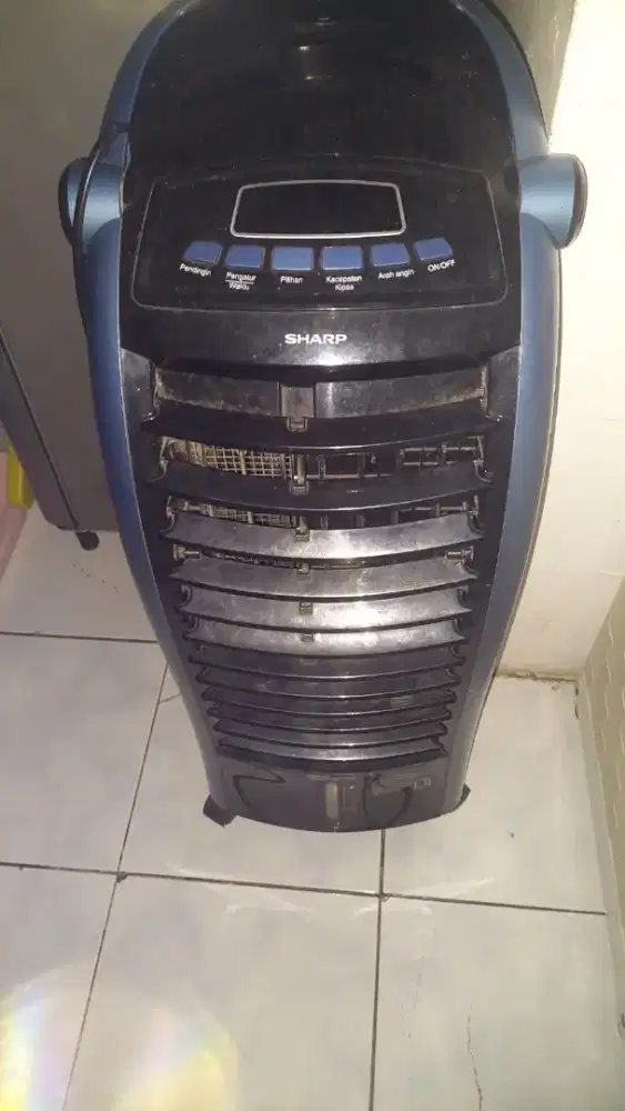 Kipas angin Sharp Air Cooler