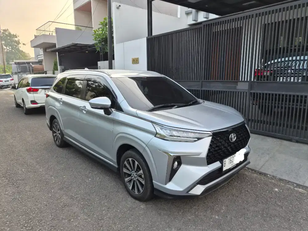 Avanza New Veloz Manual 1.5 Low Kilometer