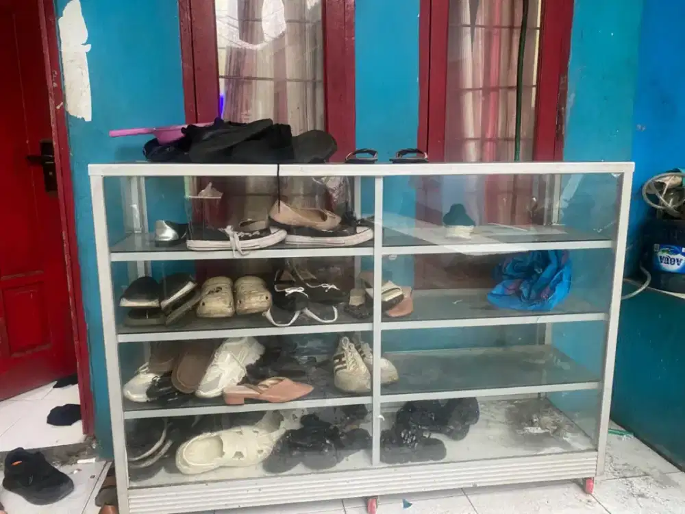 jual etalase begini apa ada nya