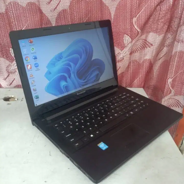 Laptop Lenovo G40-80 Intel Core i3 4005U SSD 128GB RAM 4GB