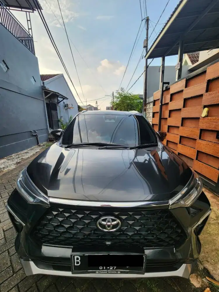 Toyota Veloz Hitam Q TSS 2022 (jual cepat nego sampai jadi)