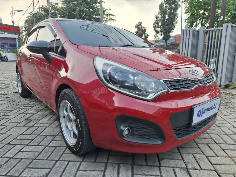DP MURAH Kia Rio 1.4 Bensin-AT 2014  CTMFB