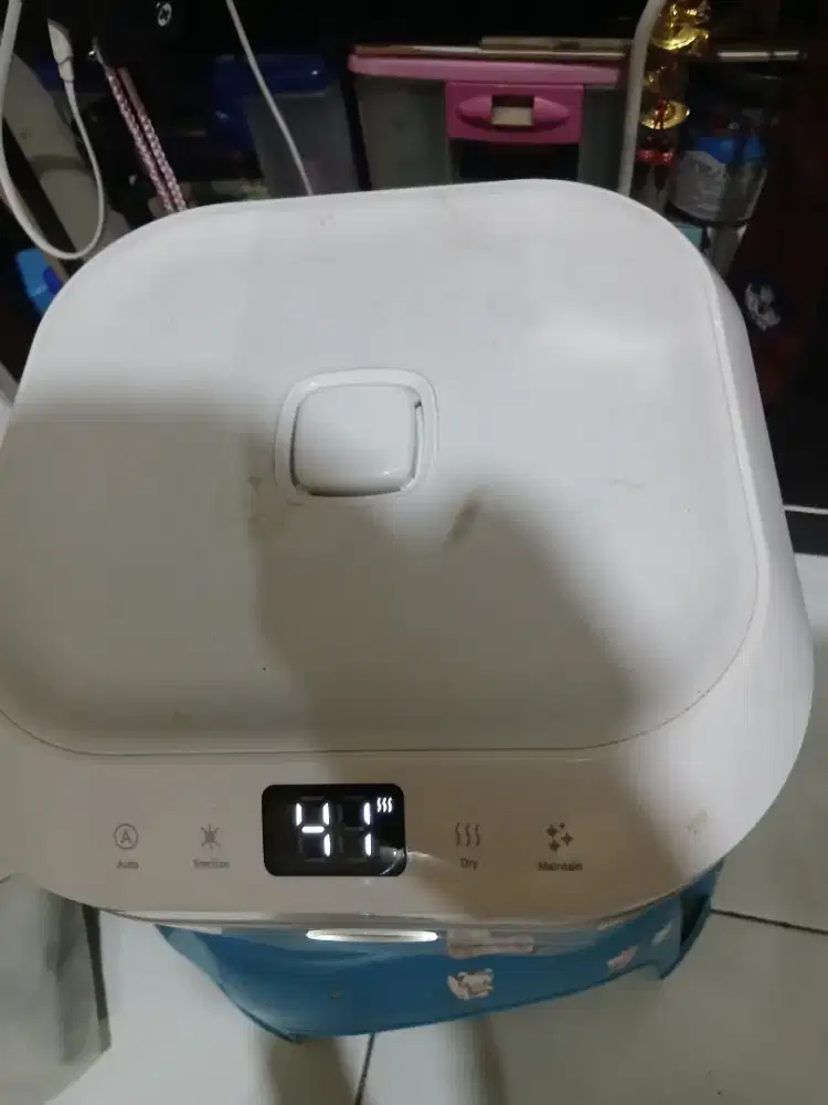 AIDEN UV STERILIZER AND DRYER Model no. LG 4975
