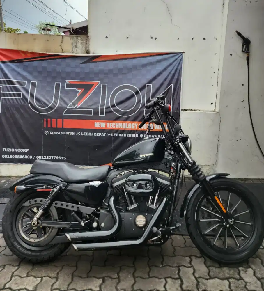 Harley Sportster iron 883 2011