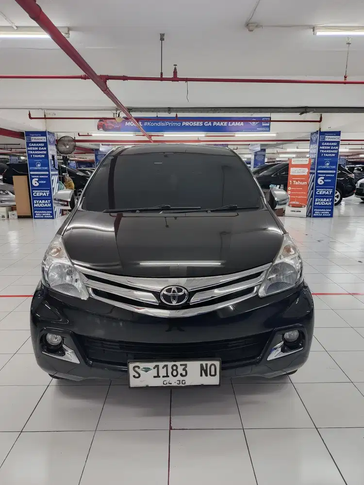 Toyota Avanza 1.3 G 2015 Low KM hitam