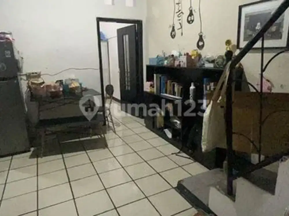 Rumah 2 Lantai Cocok untuk Keluarga Muda Hunian Nyaman Diantapani