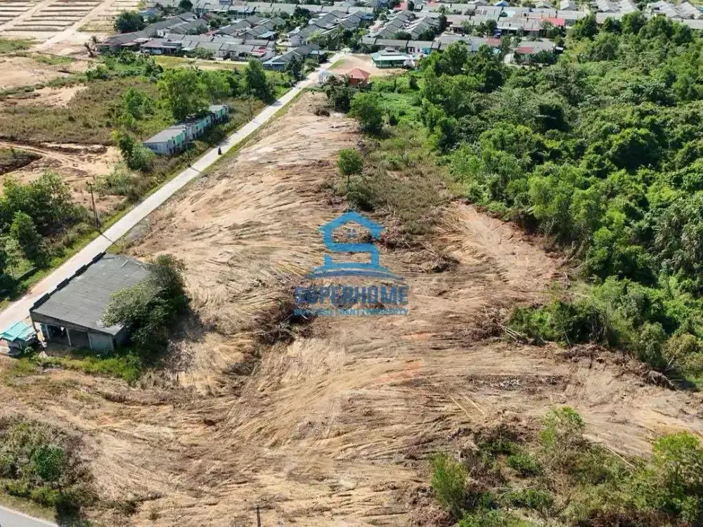 Lokasi strategis di Tanjung Pinang
Cocok untuk pengembangan perumahan / komersil
Potensi investasi tinggi
Akses mudah

Harga: Rp 180.000 / m²
Harga Total: ± Rp 3.331.980.000 (sesuai luas x harga/m²)