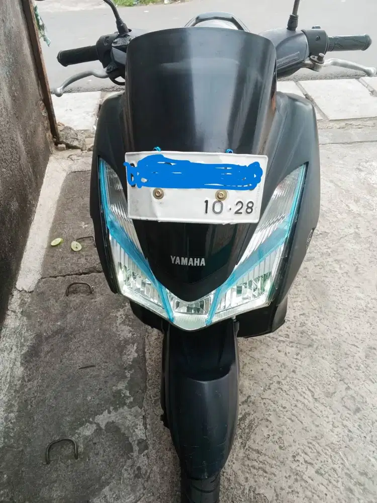 Jual Yamaha Lexi 2019 Hitam