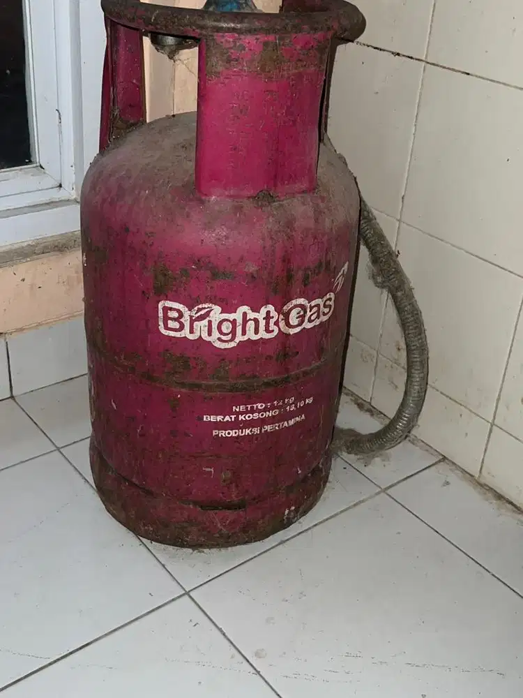 Gas 12 kg kosong