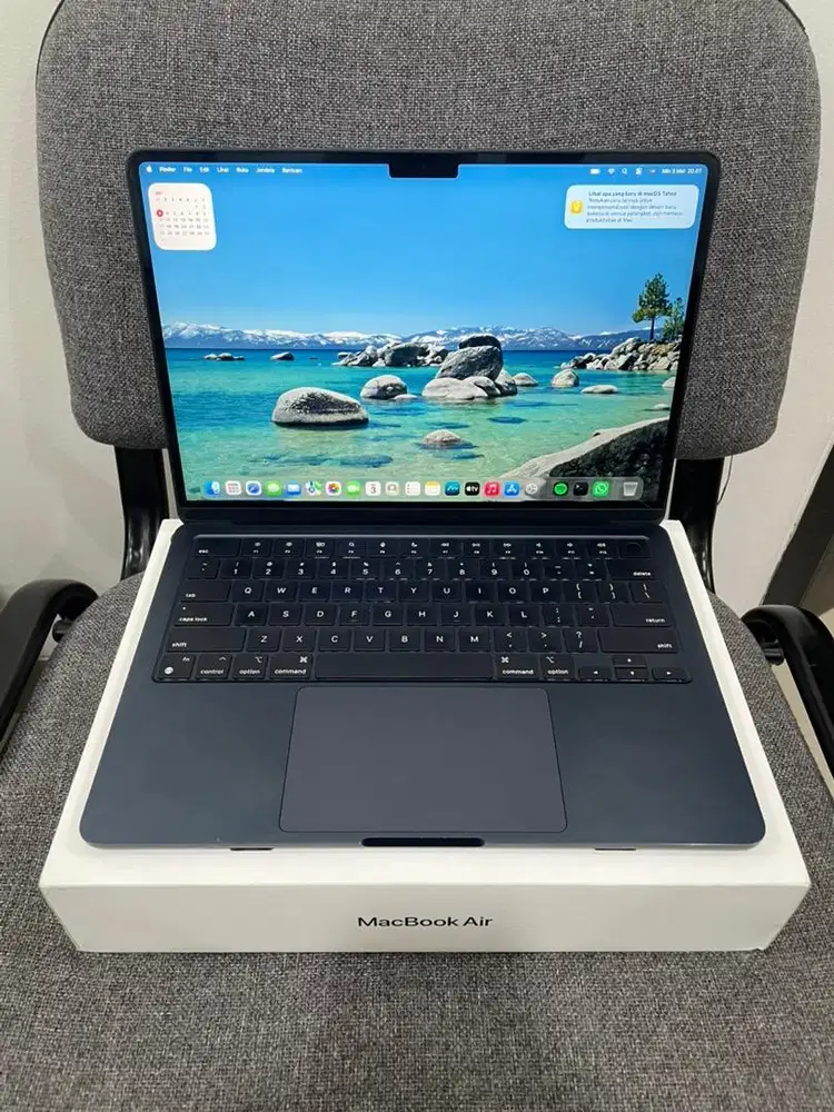 MacBook Air 13 2022 M2 8/256 iBox