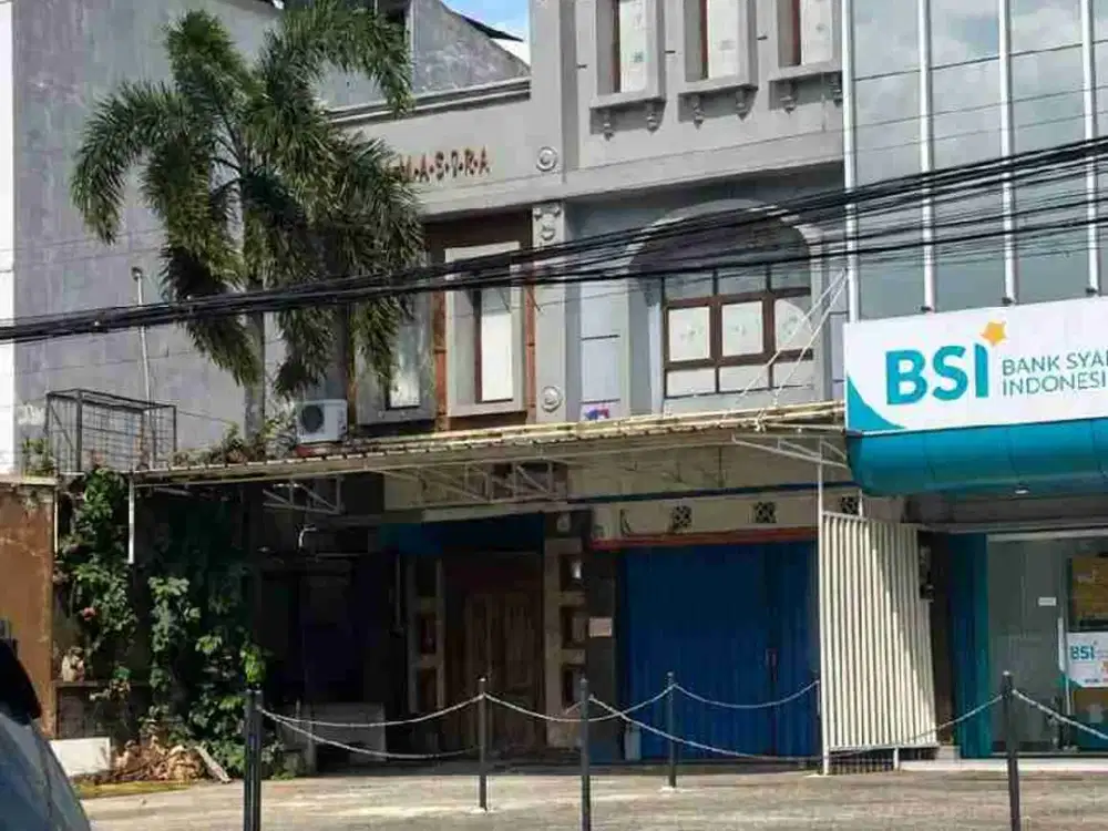 Disewakan Rumah 3 Lantai Pinggir Jalan Ciputat Raya – Cocok F&B, Cafe & Kantor!