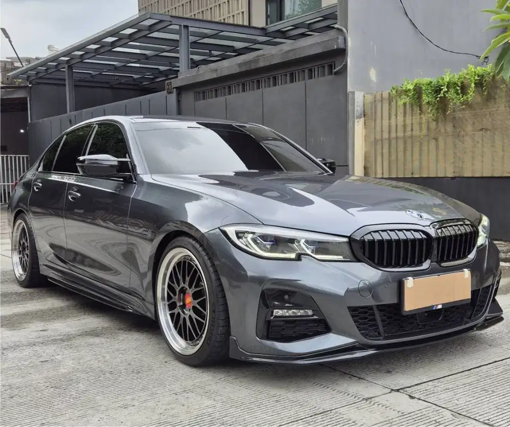 bmw 320i 2021 sport g20 10rb km like new
