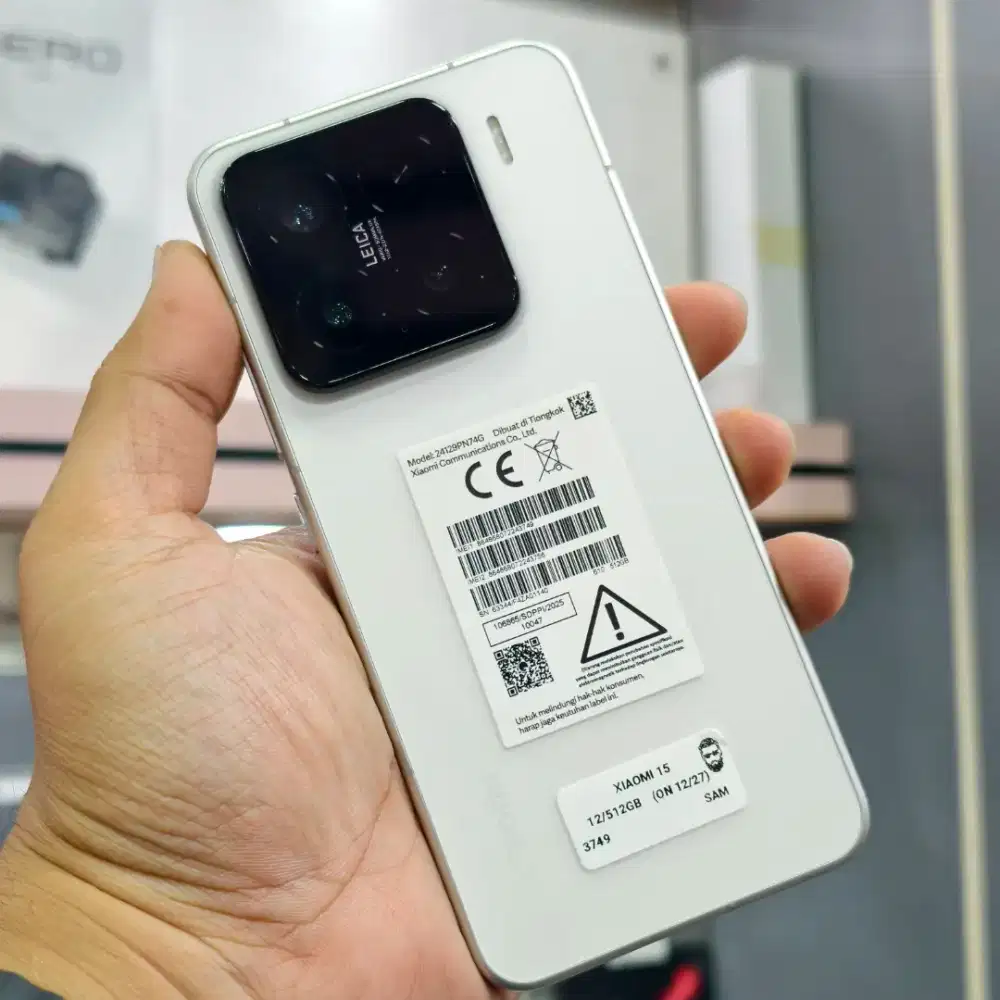 Xiaomi 15 12/512Gb Garansi On Desember 2027